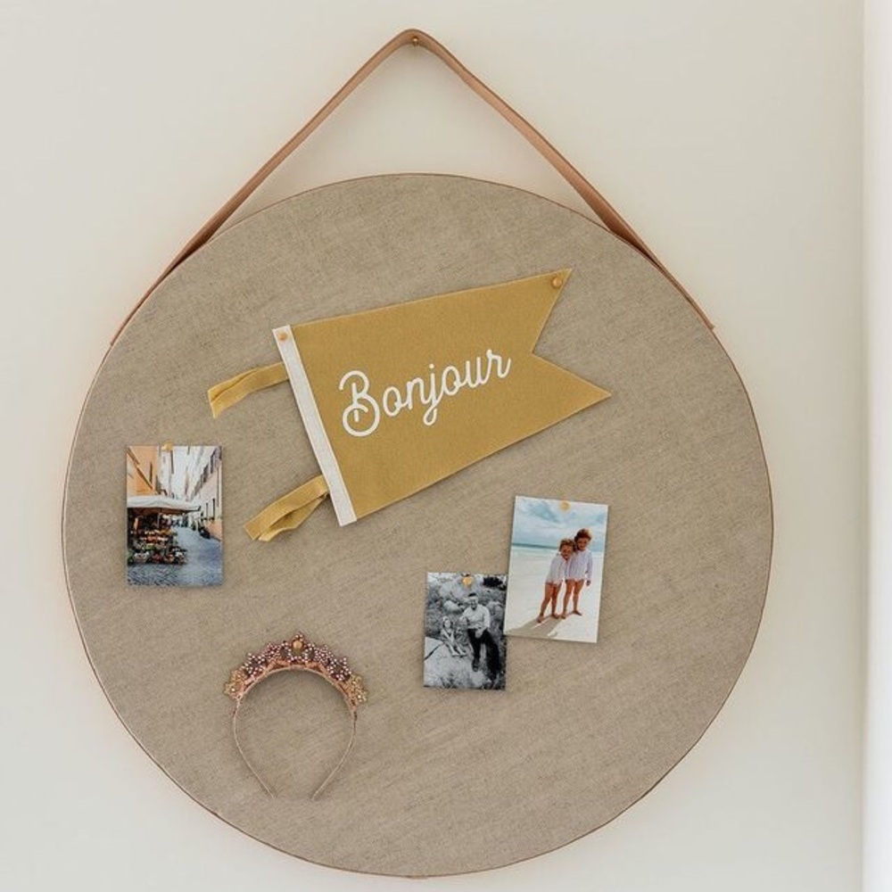 Round McGee and co bulletin board